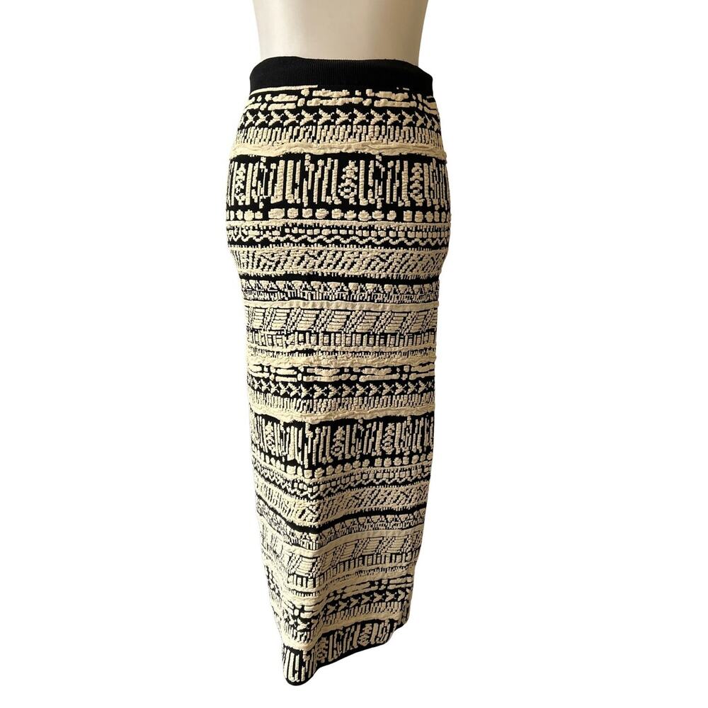 Ronny Kobo Thick Knit Midi Skirt – Bodycon Tribal-Inspired Pattern, Size M